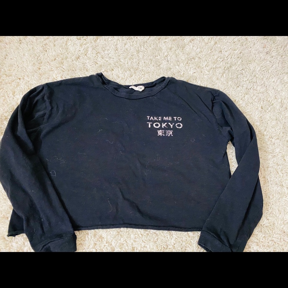 Crop top - Picture 2 of 3